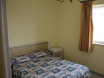 Elda property: Elda Villa 257790