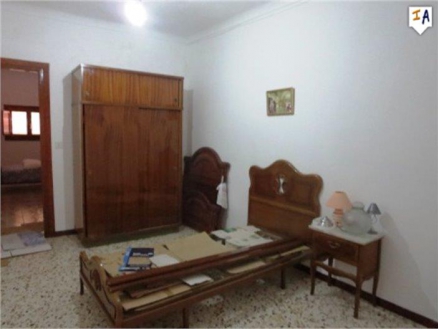 Sierra De Yeguas property: Malaga Townhome 258089