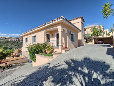 Benahavis property: Villa with 4 bedroom in Benahavis, Spain 259996