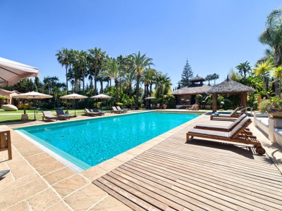 Marbella property: Villa with 9+ bedroom in Marbella 259998