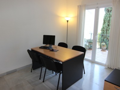 Benahavis property: Apartment with 1 bedroom in Benahavis 260027