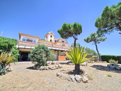Estepona property: Villa for sale in Estepona 260033