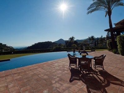 Benahavis property: Villa with 5 bedroom in Benahavis, Spain 260037