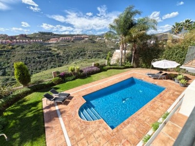 Benahavis property: Villa with 5 bedroom in Benahavis, Spain 260048