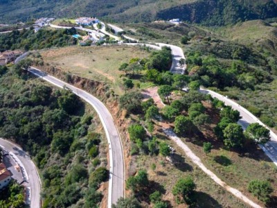 Benahavis property: Land with bedroom in Benahavis 260050