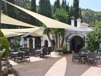 Marbella property: Commercial with bedroom in Marbella 260055