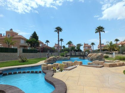 Gran Alacant property: Villa for sale in Gran Alacant, Spain 260108