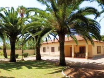 Chiclana De La Frontera property: Villa for sale in Chiclana De La Frontera, Spain 260491