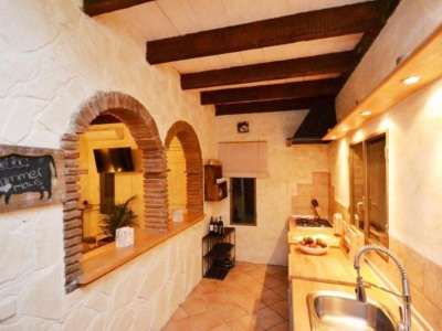 Coin property: Coin Farmhouse 260504