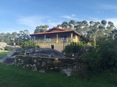 Porto Do Son property: Coruna property | 4 bedroom Villa 260521