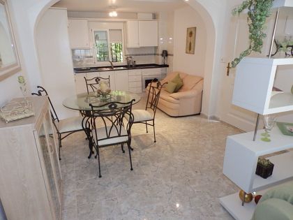 Villamartin property: Villamartin Villa 260552