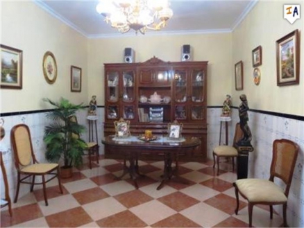 town Townhome 261165