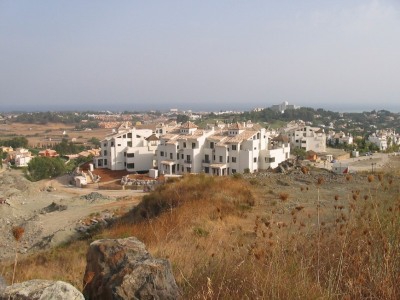 El Paraiso property: Land with bedroom in El Paraiso, Spain 261989