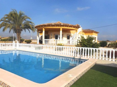 Catral property: Villa for sale in Catral 263398