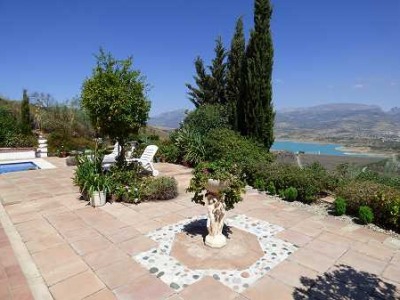 Vinuela property: Vinuela, Spain | Villa for sale 263403