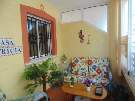  2 bedroom Apartment 263576