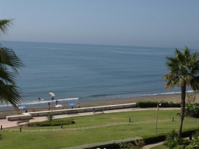 Estepona property: Apartment with 3 bedroom in Estepona, Spain 264189