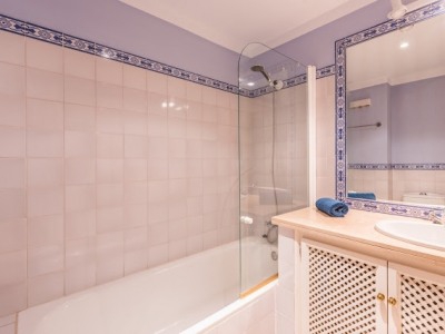 Marbella property: Apartment with 4 bedroom in Marbella, Spain 264206