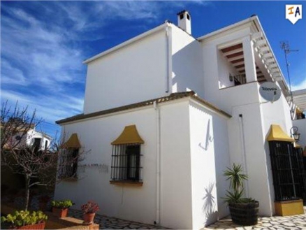 Villa with 4 bedroom in town 264537