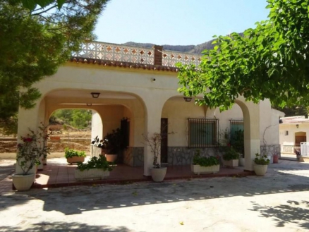 Aspe property: Villa for sale in Aspe, Spain 264545