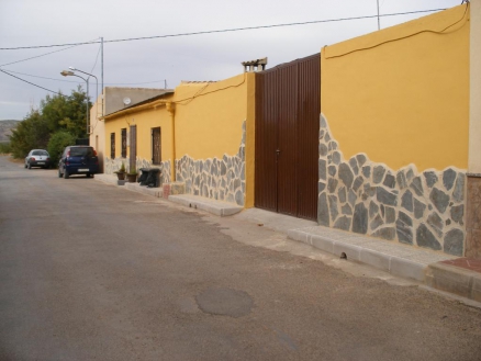 Jumilla property: Townhome for sale in Jumilla, Spain 264556