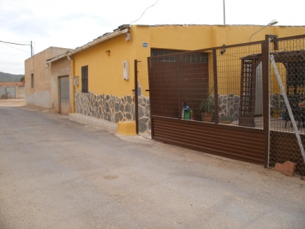 Jumilla property: Townhome with 4 bedroom in Jumilla, Spain 264556