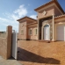 Villa in town 264701