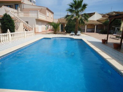 Villa for sale in town 264835