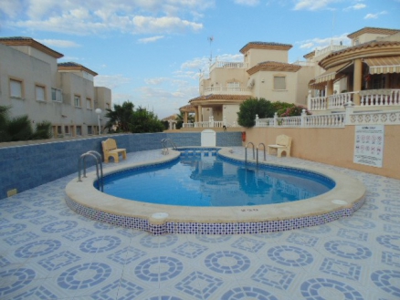 Villa for sale in town, Spain 264959