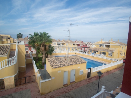Villa for sale in town, Spain 264964