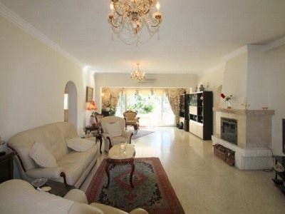 Estepona property: Villa for sale in Estepona, Malaga 265389