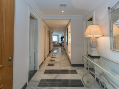 Marbella property: Apartment with 4 bedroom in Marbella 265427