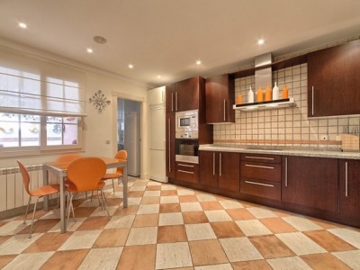 Marbella property: Villa with 6 bedroom in Marbella 265432