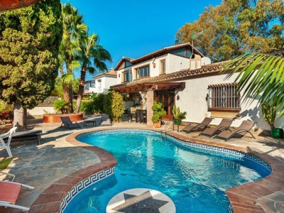 Estepona property: Villa for sale in Estepona 265455