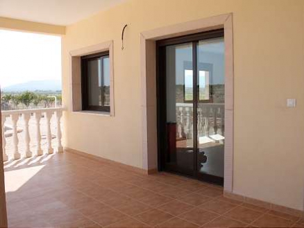 Pinoso property: Villa with 3 bedroom in Pinoso, Spain 265864