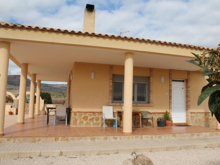 Caudete property: Villa with 3 bedroom in Caudete, Spain 266086