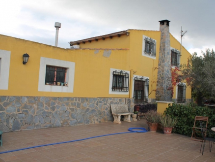 Monovar property: Villa for sale in Monovar, Spain 266088