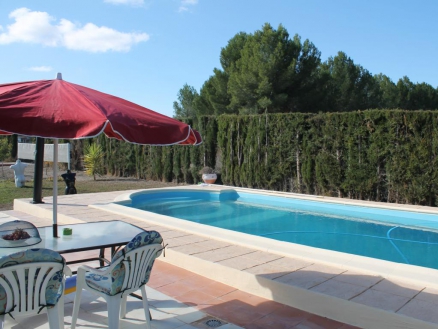 Villena property: Villa with 3 bedroom in Villena 266093