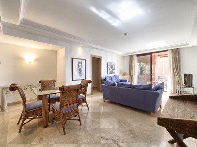 Estepona property: Apartment with 2 bedroom in Estepona, Spain 266109