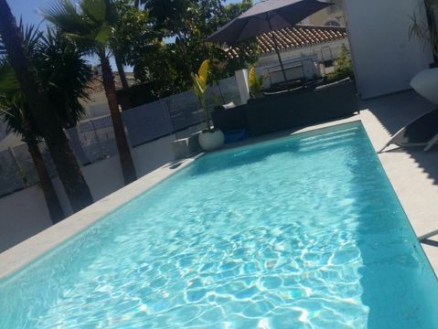 Villa with 4 bedroom in town 266118