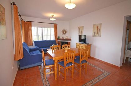 Villa for sale in town, Alicante 266300
