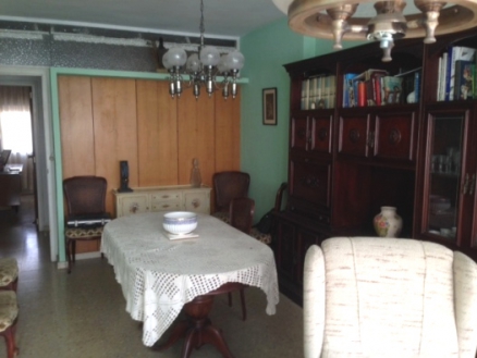 Apartment with 4 bedroom in town, Spain 267346