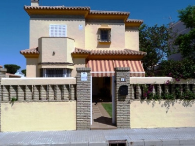 Chiclana De La Frontera property: Villa with 4 bedroom in Chiclana De La Frontera 268534