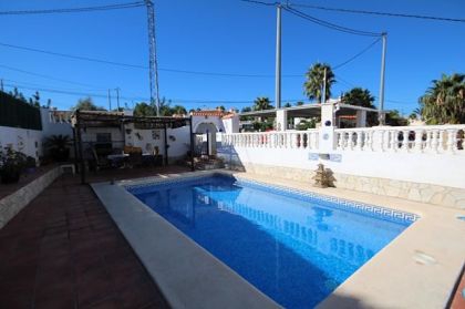 Villa for sale in town, Alicante 269256