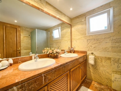 Benahavis property: Malaga property | 2 bedroom Apartment 270442