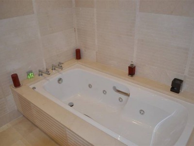 Marbella property: Apartment for sale in Marbella, Malaga 271682