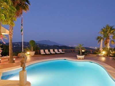 Benahavis property: Malaga Villa 271698