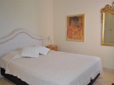 Puerto Banus property: Puerto Banus Villa 271712