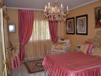 Nueva Andalucia property: Apartment with 4 bedroom in Nueva Andalucia, Spain 271724