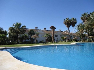 Estepona property: Townhome for sale in Estepona 271728